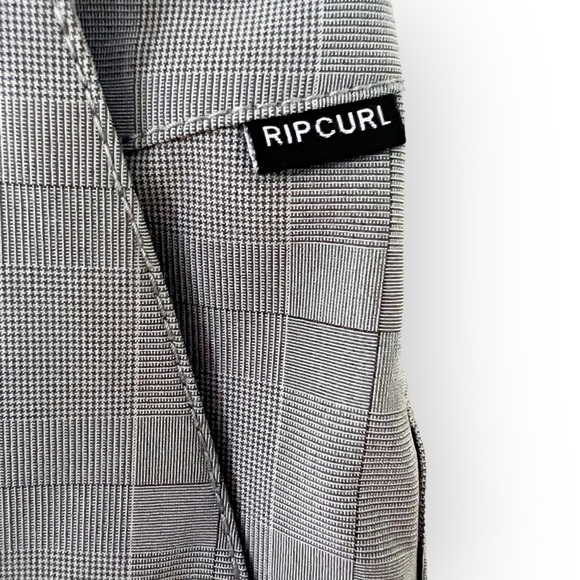 RIP curl mirage broadwalk surf short size 40 - Picture 3 of 8